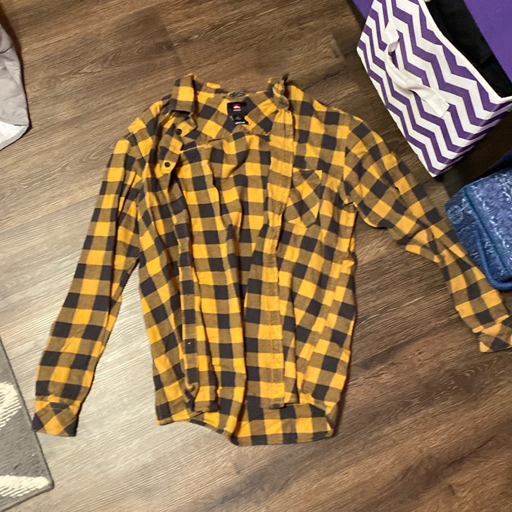 collared button up shirt